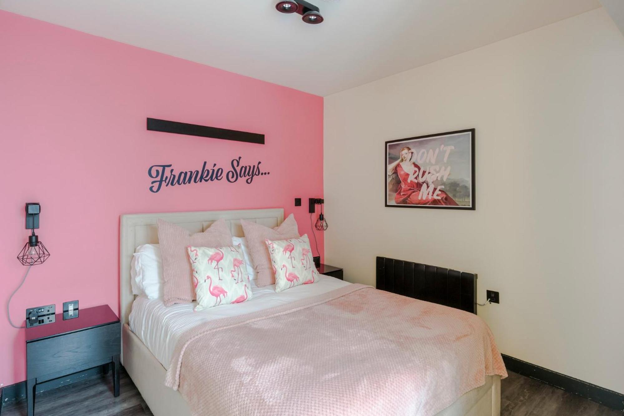 The Sassy - Soho - By Frankie Says Apartament Londra